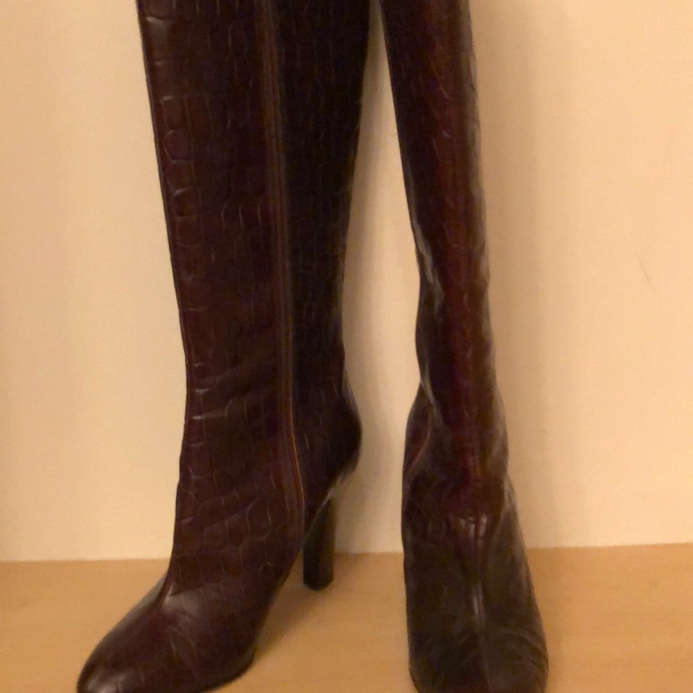 Never worn